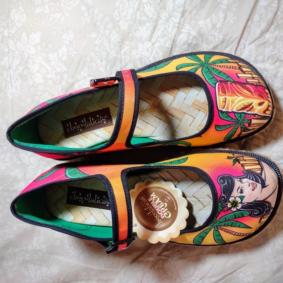 BNIB size 5 Chocolaticas Tiki platform - Picture 2 of 11